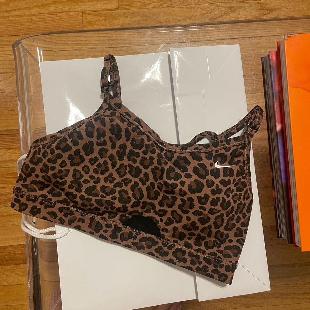 nike dri fit indy woman sport bra